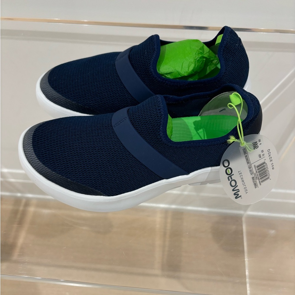 OOFOS Navy Blue Sneakers